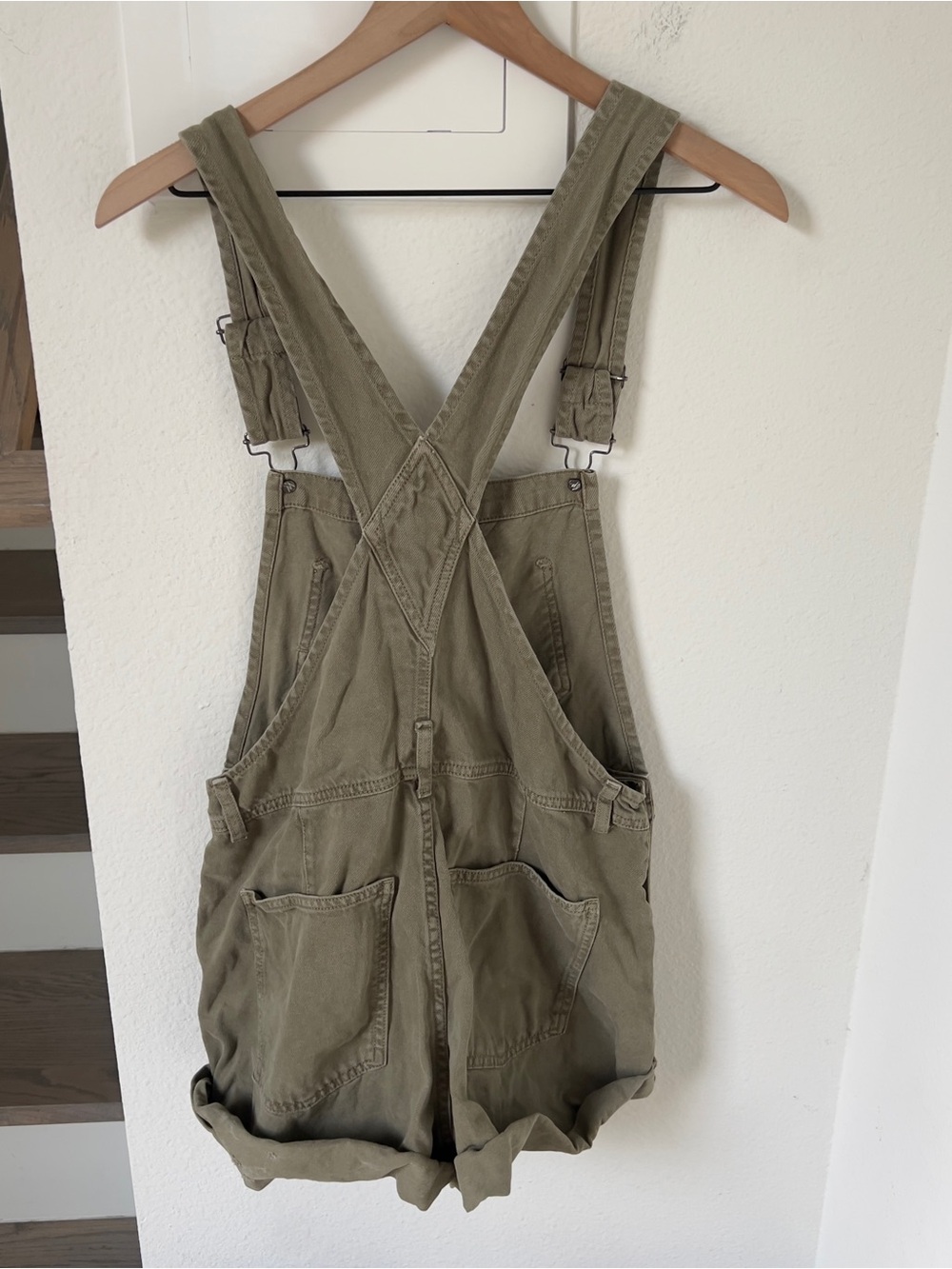 Free People We The Free Ziggy Soft Shortalls Overalls in Olive Green - Picture 4 of 9